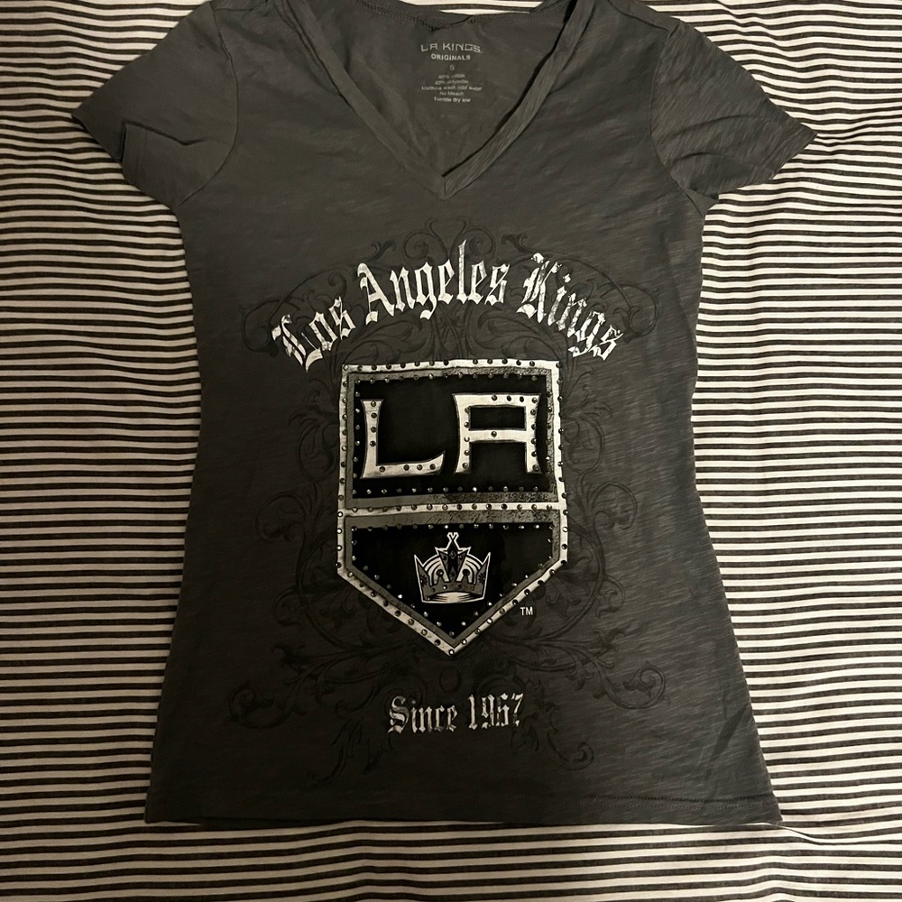 Los Angeles Apparel Black Graphic V-Neck Tee